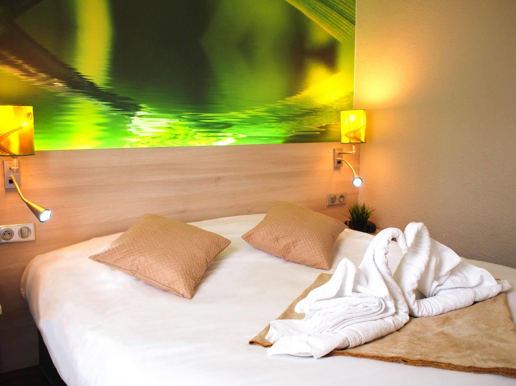 Hotel Inn Design Resto Novo Шаллан Экстерьер фото